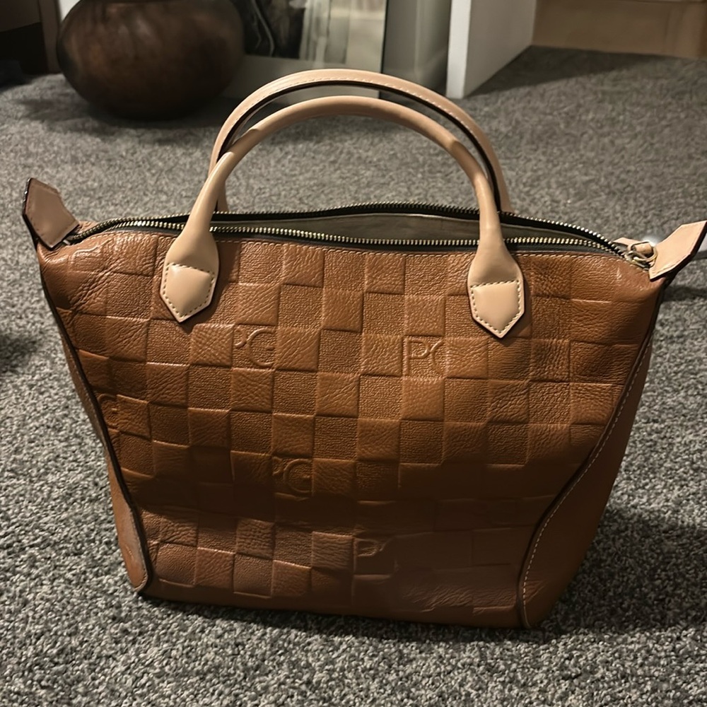 Purificacion Garcia Square adjustable bag with two additional crossbody straps